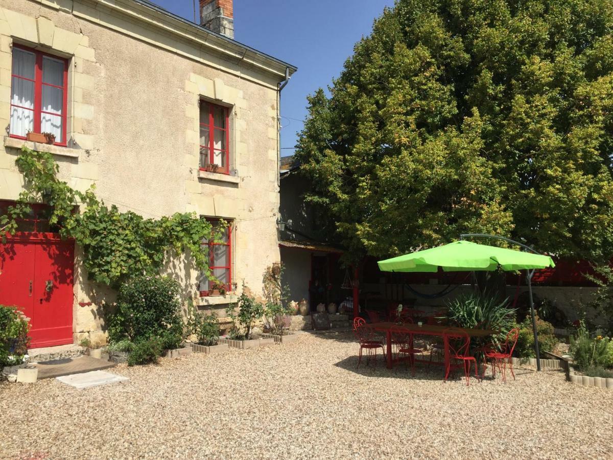 Aux Caprices Des Dieux Marnes Exterior photo