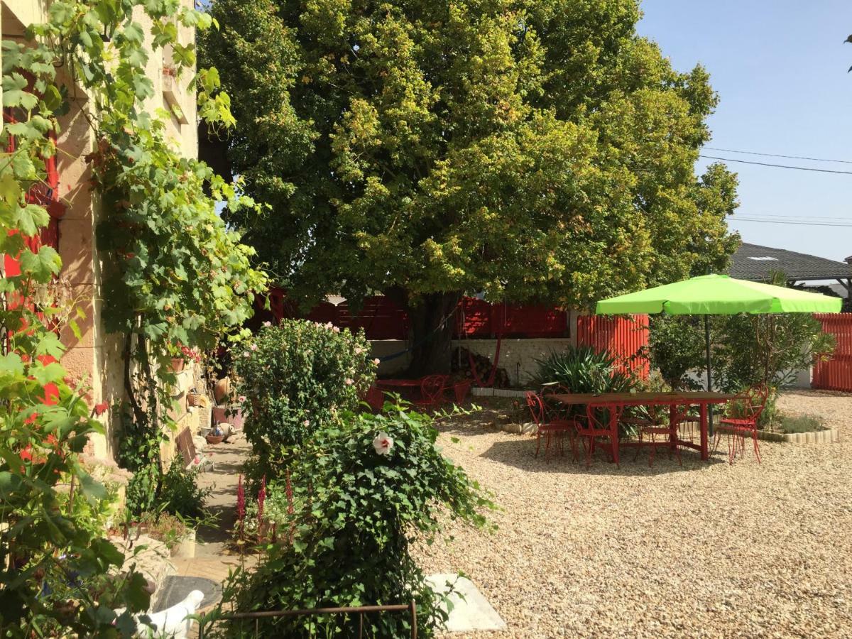 Aux Caprices Des Dieux Marnes Exterior photo